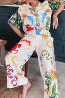 Conjunto de camisa holgada de manga corta con estampado único y pantalones con cintura elástica
