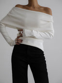 Minimalistisches Cremefarbenes Strick-Layering-Set
