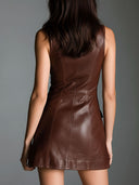 Vestido mini de cuero ecológico marrón chocolate con cremallera frontal y bolsillos utilitarios