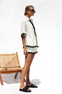 Conjunto de cárdigan sencillo con costura ondulada