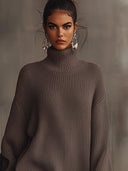 Robe-pull col roulé marron à ourlet volanté