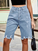 Shorts di jeans con orlo sfrangiato consumato