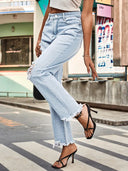 Pantaloni di Jeans Strappati alla Moda per Donna