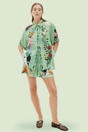 Conjunto de camisa holgada y shorts con estampado étnico único