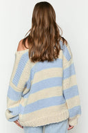 Maglione a righe con spalle scoperte