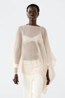 Top fluido leggero in chiffon con mantella