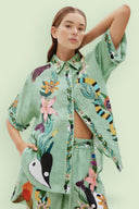 Conjunto de camisa holgada y shorts con estampado étnico único