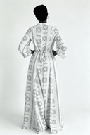 Vestido-camisa maxi com gola subida e estampado tribal geométrico