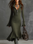 Vestido midi de punto retro con cuello de cremallera y mangas trompeta