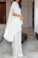Conjunto de pantalón de pierna ancha con mangas tipo capa