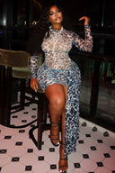 Robe courte chic à motif léopard bleu