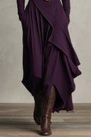 Vestido Maxi Roxo com Gola Alta, Assimétrico e Plissado