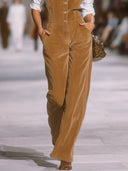 Lässiger Vintage-Overall aus braunem Cordstoff mit Knöpfen