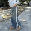 Low Waist lockere Jeans mit seitlichen Streifen und Schleife, weit geschnitten