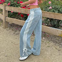 Low Waist lockere Jeans mit seitlichen Streifen und Schleife, weit geschnitten