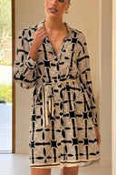 Rochie de resort tip A-line cu mâneci lungi