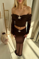 Off-shoulder rynket tube maxi-nederdel med slids, sæt
