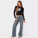 Low Waist lockere Jeans mit seitlichen Streifen und Schleife, weit geschnitten