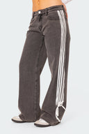 Low Waist lockere Jeans mit seitlichen Streifen und Schleife, weit geschnitten