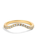 Elegancki pierścionek z falistą linią i diamentami