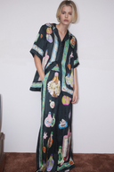 Conjunto de pantalones y blusa con estampado de jarrón Philomène de cuello en V