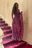 Robe longue à col montant imprimé géométrique
