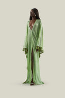 Vestido maxi glamoroso com lantejoulas e decote em V profundo