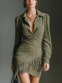 Robe courte portefeuille en suédine vert olive à col en V