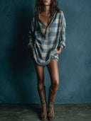 Robe mini à manches longues à col Henley à carreaux larges bleu et blanc