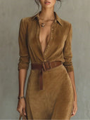 Robe maxi en daim à col à revers et boutonnage simple