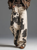 Retro und modische Westernhose mit Kuhmuster