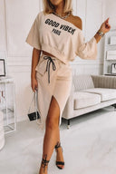 Ensemble jupe à col oblique et chemisier Champagne Wrap