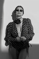 Gilda Gepunktete Langarm Bluse