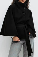 Trenchcoat in capestijl met ceintuur