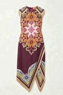Midi-Kleid mit Quastenverzierung