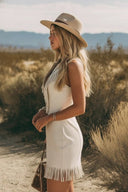 Vintage-Minikleid im Western-Stil mit V-Ausschnitt und Fransen