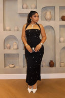 Perlenbesetztes Midikleid mit Neckholder
