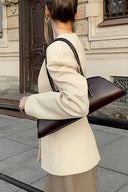 Taillierter Blazer mit V-Ausschnitt