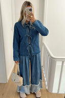 Giacca di jeans blu scuro con cravatta