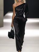 Eleganter schulterfreier Satin-Jumpsuit mit langen Ärmeln