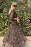 Robe longue en maille à motif bohème et col en V