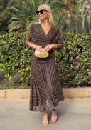 Robe longue en maille à motif bohème et col en V